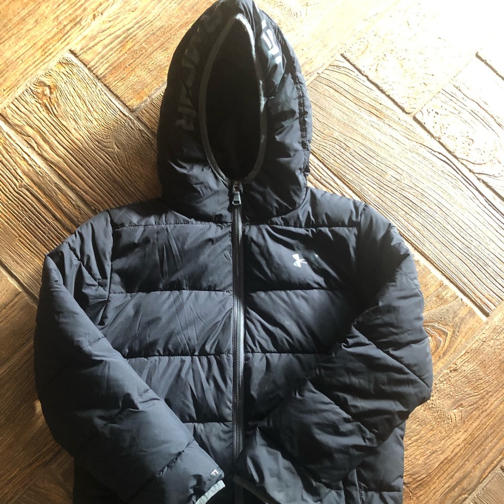 Under Armour Youth Size Medium Jacket Coat